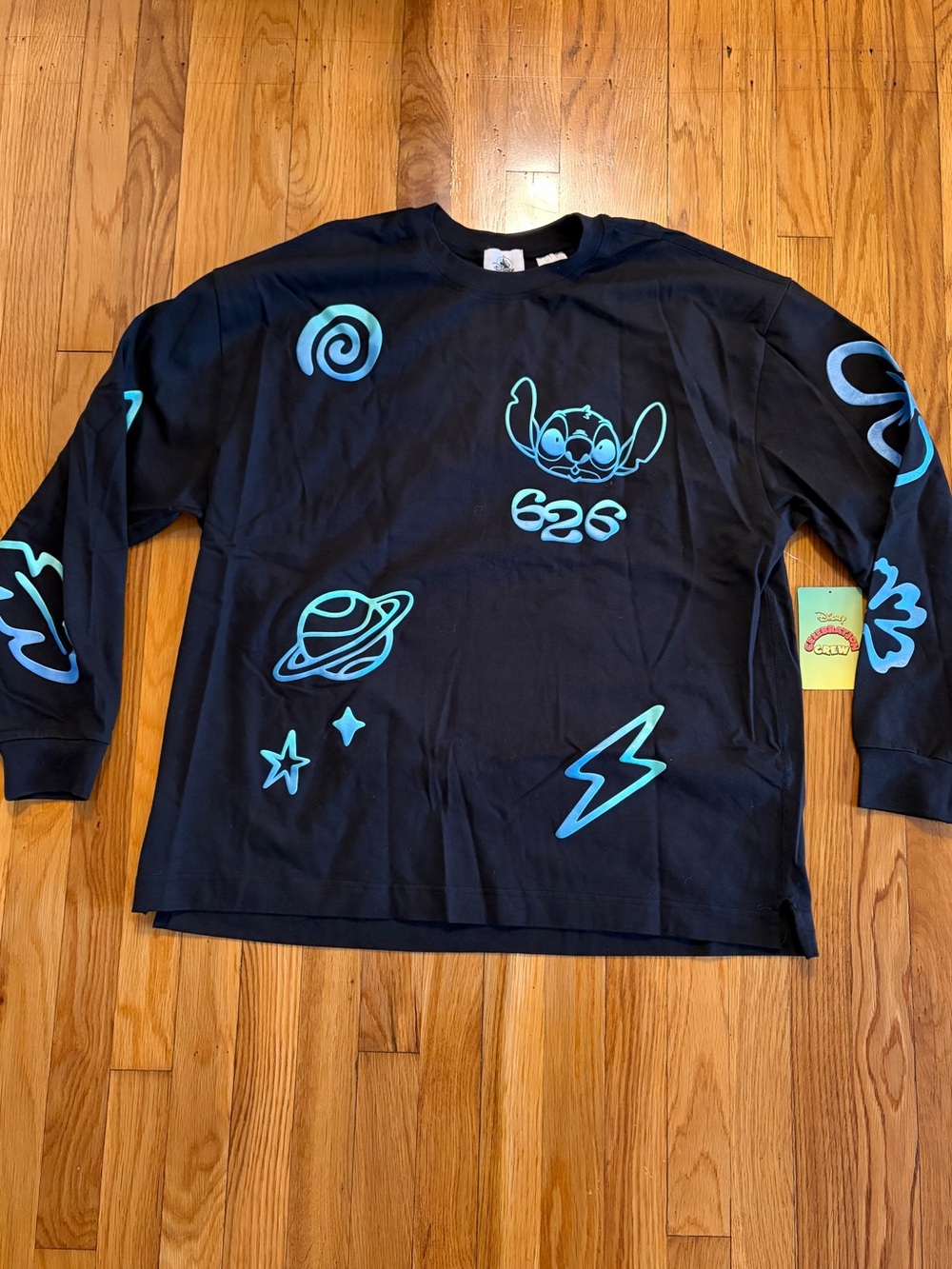 NWT Stitch 626 Celebration Crew Longsleeve Shirt